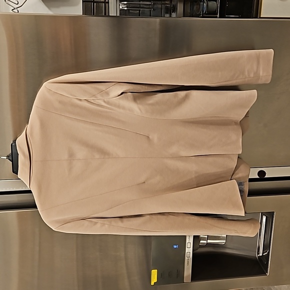 💕FOREVER 21💕 Single Button Collared Blazer ~ Tan Medium - Picture 2 of 7